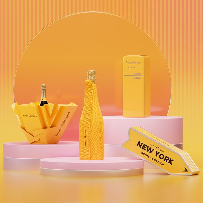 Veuve Clicquot Yellow Label in ICONS Ice Jacket 750 ml