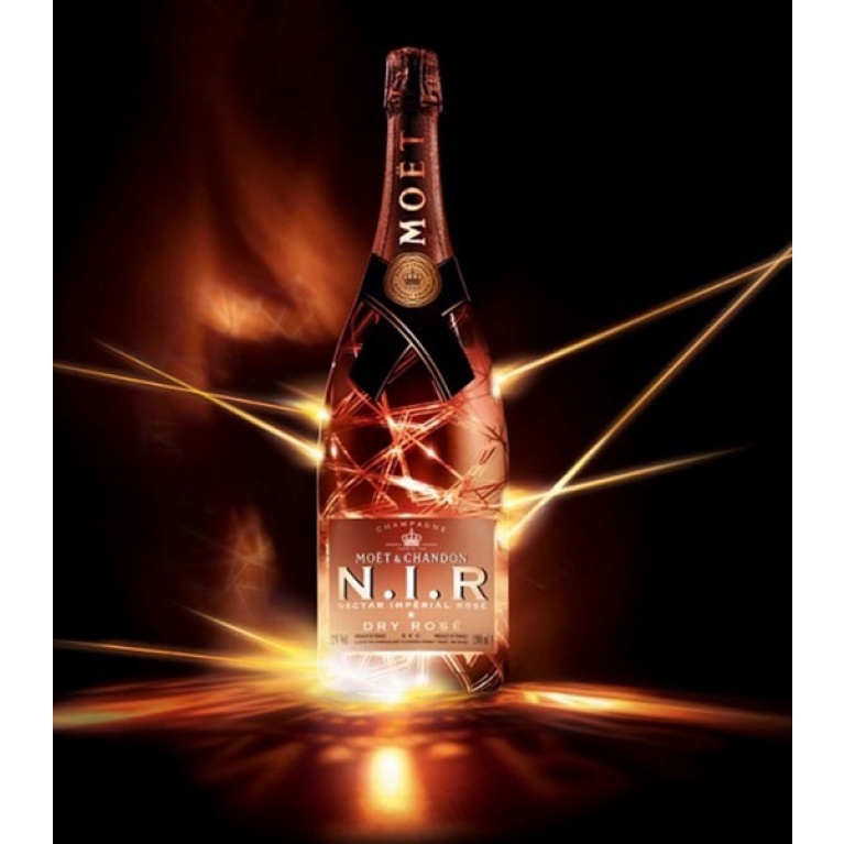 Moët & Chandon N.I.R. Nectar Imperial Rosé 750 ml mit LED Licht