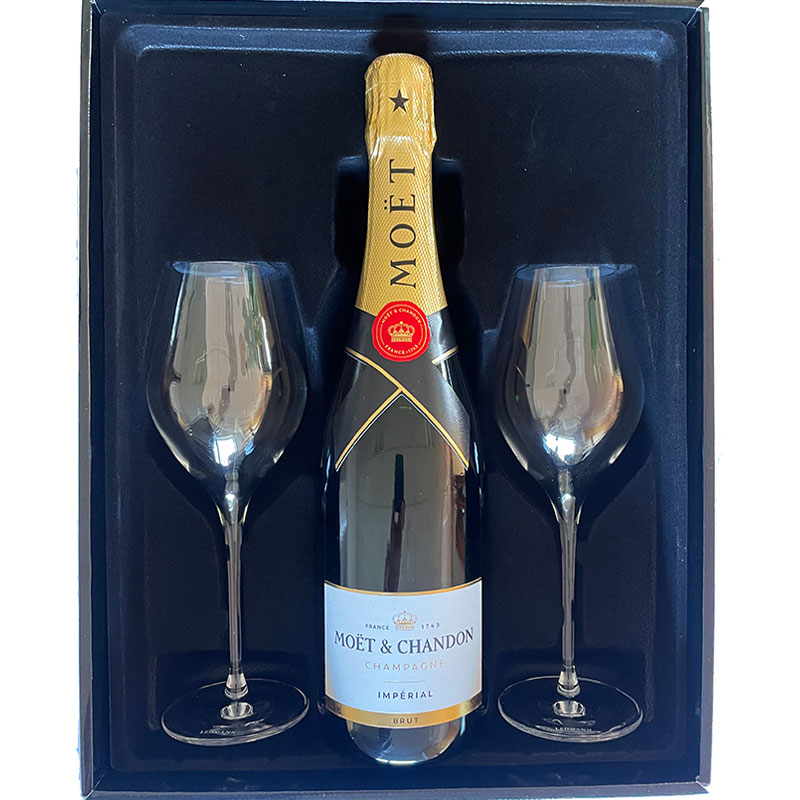 Moët & Chandon Brut Impérial 750 ml in luxuriöser Geschenkdose mit zwei Gläsern