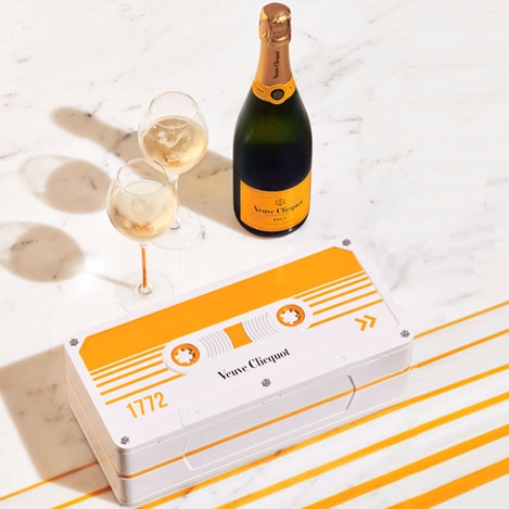 Veuve Clicquot Ponsardin Retro Chic Tape 750 ml